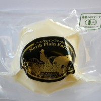 有機チーズ（モッツァレラ・約110ｇ）： 550円（税込）