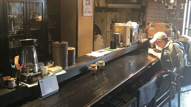 コーヒーとカレーの店 フォーシーズンの店内